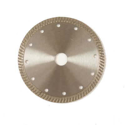 Sıcak Pres Yüksek Kalite 6 inç '150 × 1.4 / 2.4 × 10 × 22.23mm Porselen Elmas Bıçak65Mn Uzun Kesme Ömrü ile Çelik Gövde