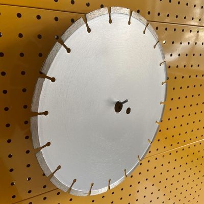 Yüksek Kaliteli 230×2.6/1.8×10×16T Huachang 9 İnç Lazer Kaynaklı Granit Beton Kuru Kesme Elmas Testere Bıçağı